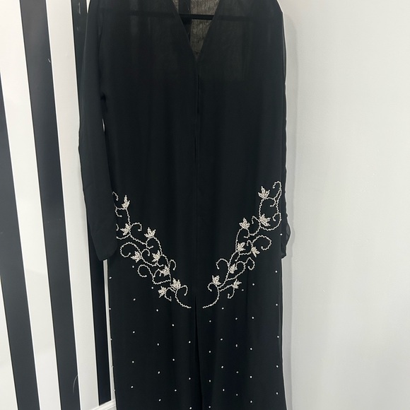 Abaya Dresses & Skirts - Elegant Black Embroidered Abaya with matching Scarf